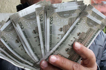 Cash management system collections